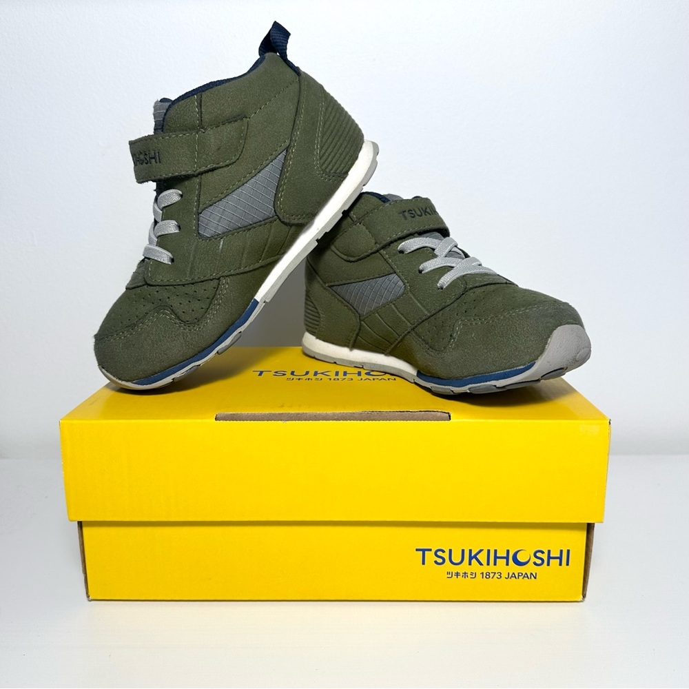 NEW IN BOX Tsukihoshi Kids Racer Mid Green/Navy Sneakers Boys 10 Little Kid